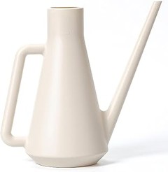 Mejores opciones de regaderas y bombas manuales para tu jardín