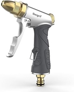 Evita estos errores al usar tu pack de manguera y pistola de riego