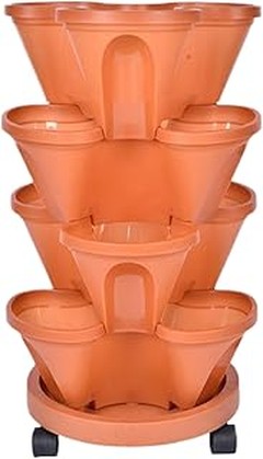 Descubre los mejores cultivos para macetas apilables en tu balcón